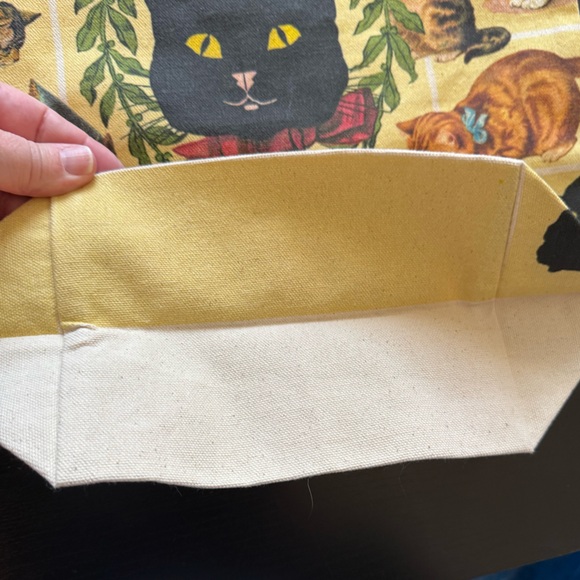 CAVALLINI & Co. cats sturdy canvas tote. Shows no wear. - Picture 6 of 6